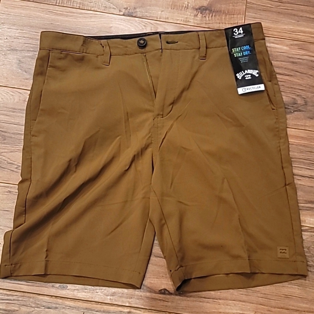 Billabong hybrid shorts - size 34